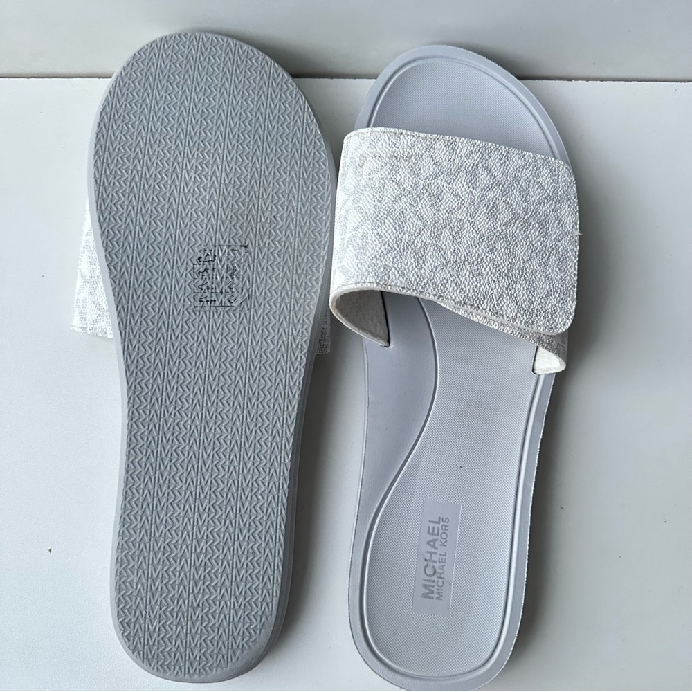 Michael Kors SLIDES Wade Adjustable MK Logo slide Sandal shoes White/gray Sz 11 - Picture 8 of 11